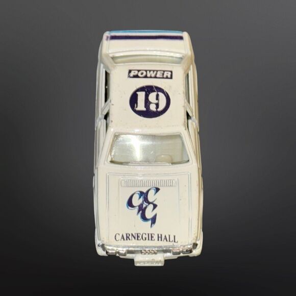 Unbranded Diecast Tomica Audi 5000T White Carnegie Hall1/64 Scale - Picture 2 of 9